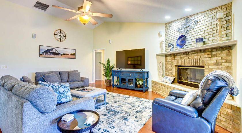 Braden River House | 223 m² House ∙ 3 bedrooms ∙ 6 guests