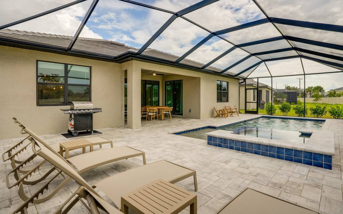 Gateway House | 227 m² House ∙ 3 bedrooms ∙ 8 guests