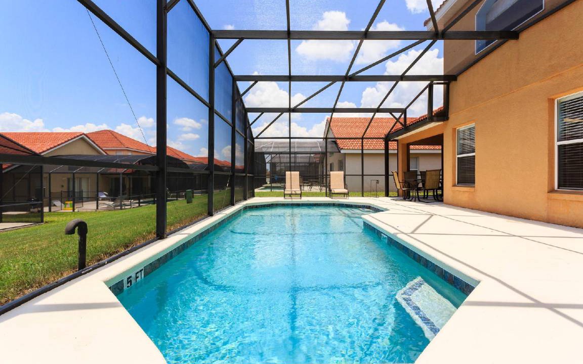 Solana House | 232 m² House ∙ 5 bedrooms ∙ 12 guests