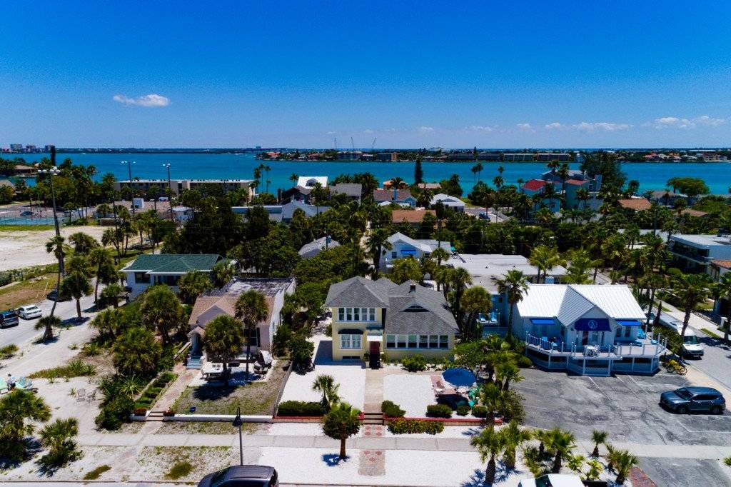 Pass-a-Grille House | 232 m² House ∙ 5 bedrooms ∙ 7 guests