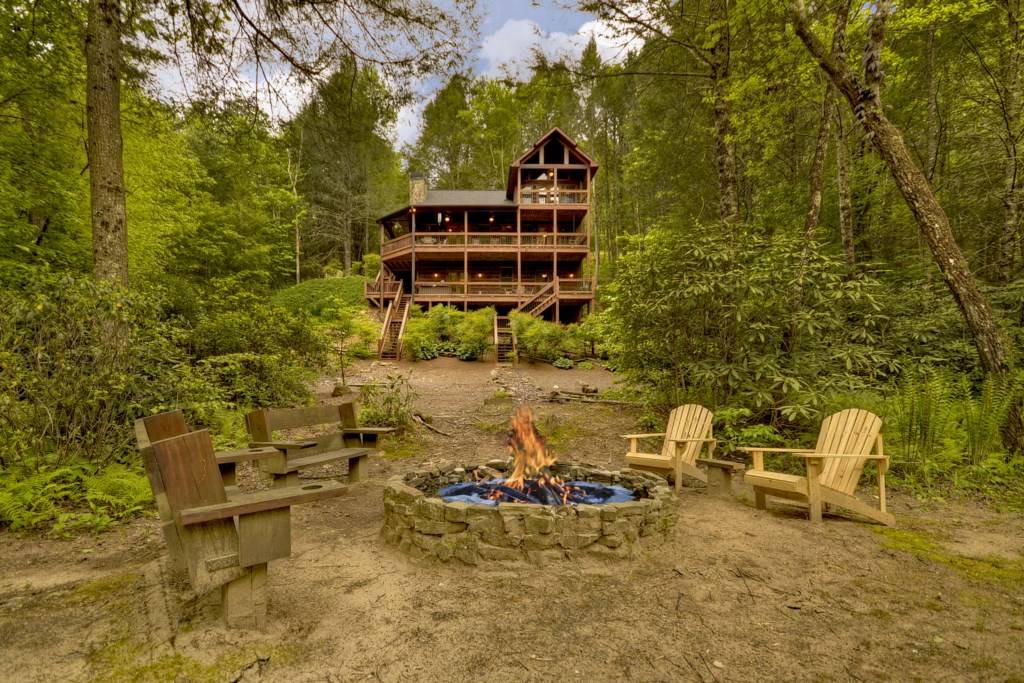 McCaysville Cabin | 234 m² Cabin ∙ 3 bedrooms ∙ 6 guests