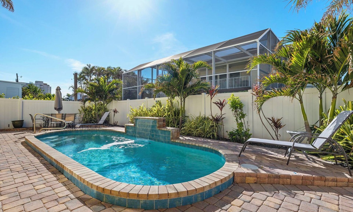 Hills T P House | 241 Oasis Pearl: 3BR Pool Home!
