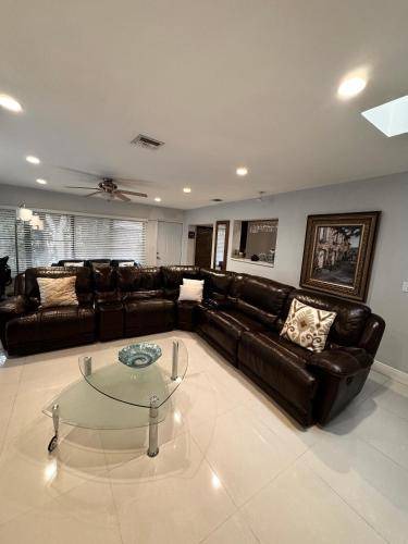 Westchester House | 242 m² House ∙ 3 bedrooms ∙ 6 guests