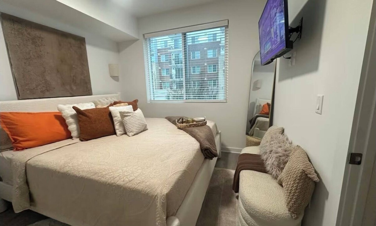 Douglasville Apartment | 25 mins from ATL Airport , Modern Luxury home