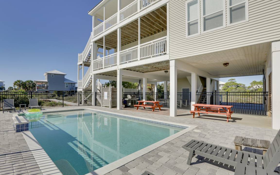 East End House | 259 m² House ∙ 5 bedrooms ∙ 14 guests