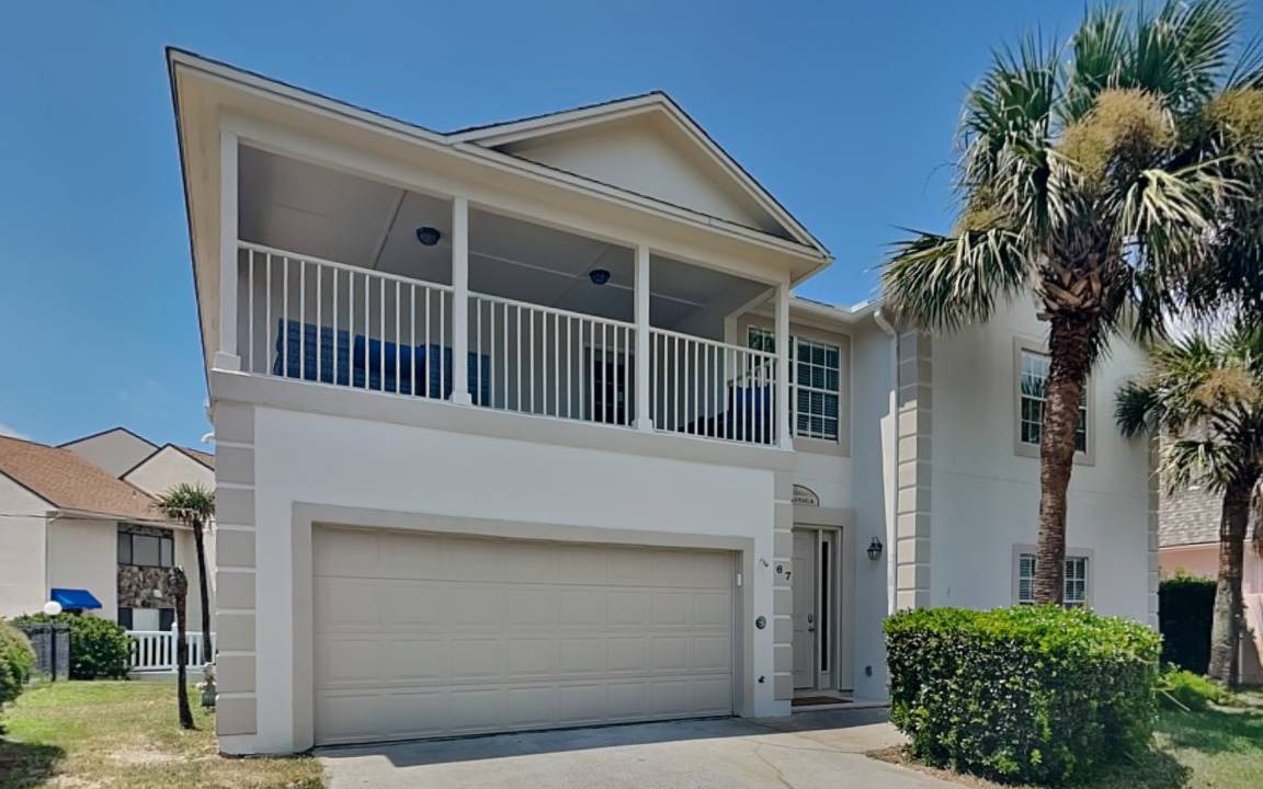 Port of Call House | 263 m² House ∙ 6 bedrooms ∙ 19 guests