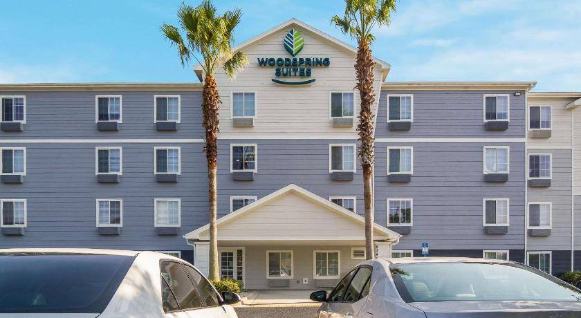 Arlington Hotel | 28 m² Hotel ∙ 6 guests