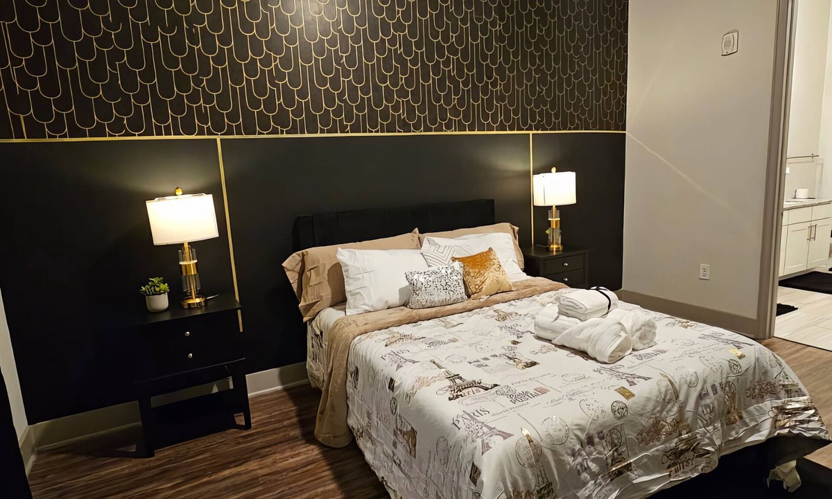 Lindbergh Apartment | 2br Luxury Apartment ATL - Buckhead