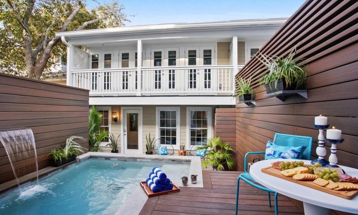 Beach Institute House | 2BR Savannah Cottage | Shared Pool & DT Steps