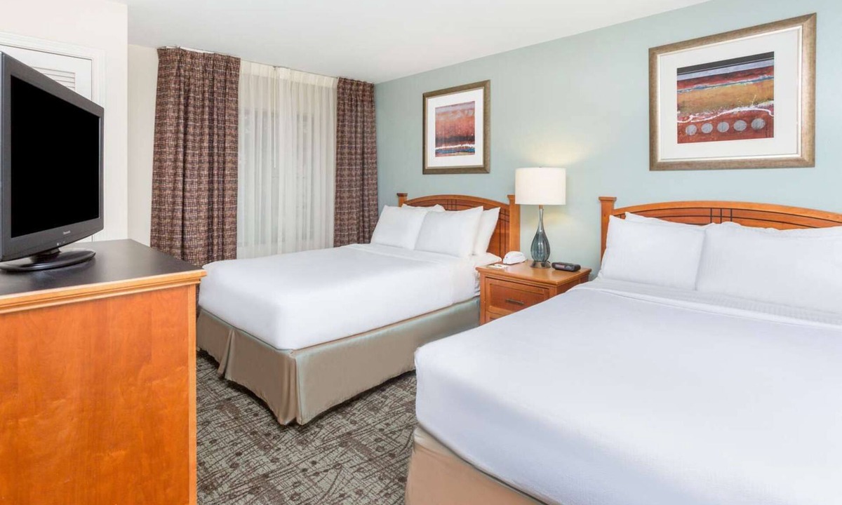 Dunwoody Hotel | 2BR Suites w/Kitchen Near Dunwoody & Buckhead | 4 Units