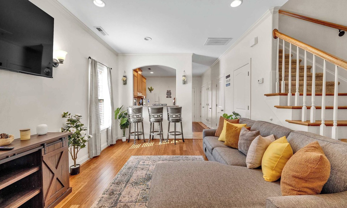 Concord House | 2BR Townhome | King Bed | Pets OK | Concord NC