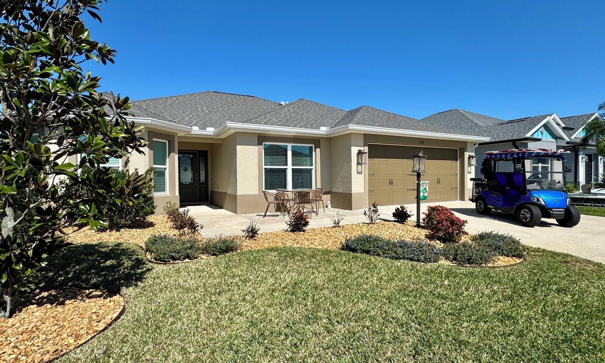 Leesburg House | 3/2 in The Village of Citrus Grove
