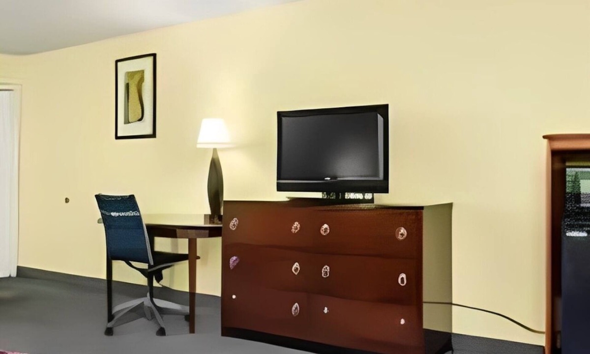 Orlinda Hotel | 3 Accommodations for Group and Family Vacation | Near Days Gone By Museum
