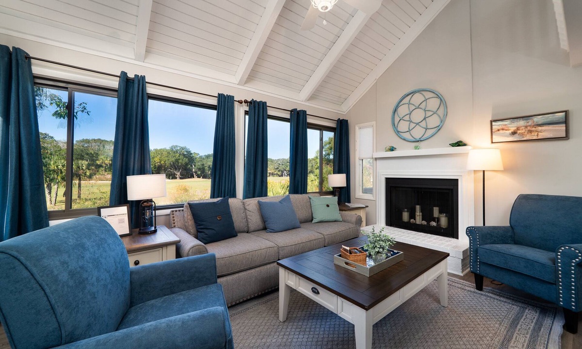 Sealoft Villas House | 3 Bedroom 2 Bath Cottage. Walk to Pool, Beach! Marsh View! Great location.