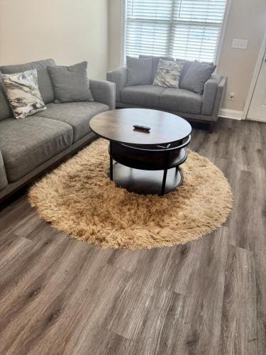 Statesboro Apartment | 3 Bedroom 4 Bed Private Patio Home on GSU Campus