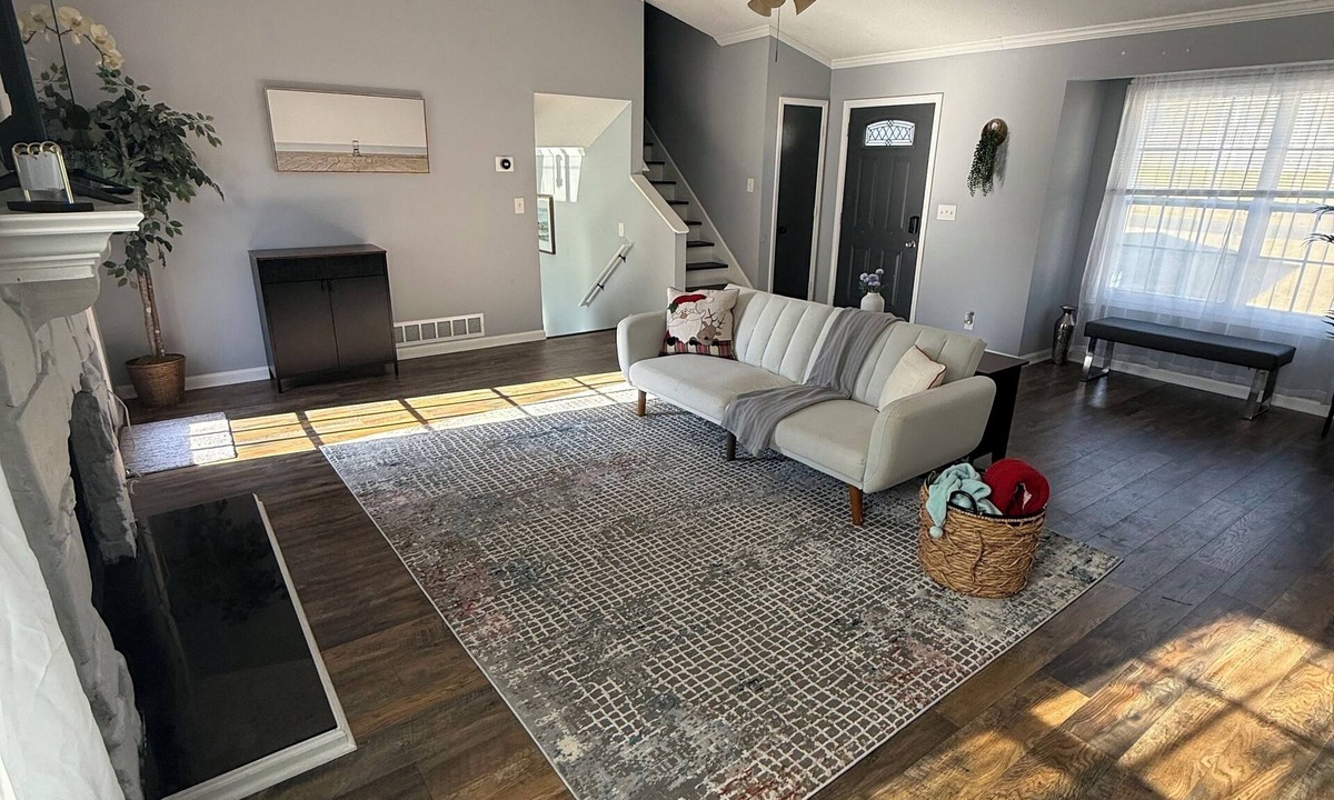 Blackwells House | 3-bedroom Charming House in Fabulous Marietta Great Backyard, quiet and relax!