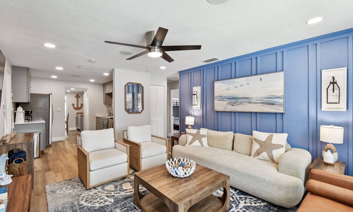Ormond Ocean Gard House | 3-bedroom house in welcoming Ormond Beach walking distance from the beach