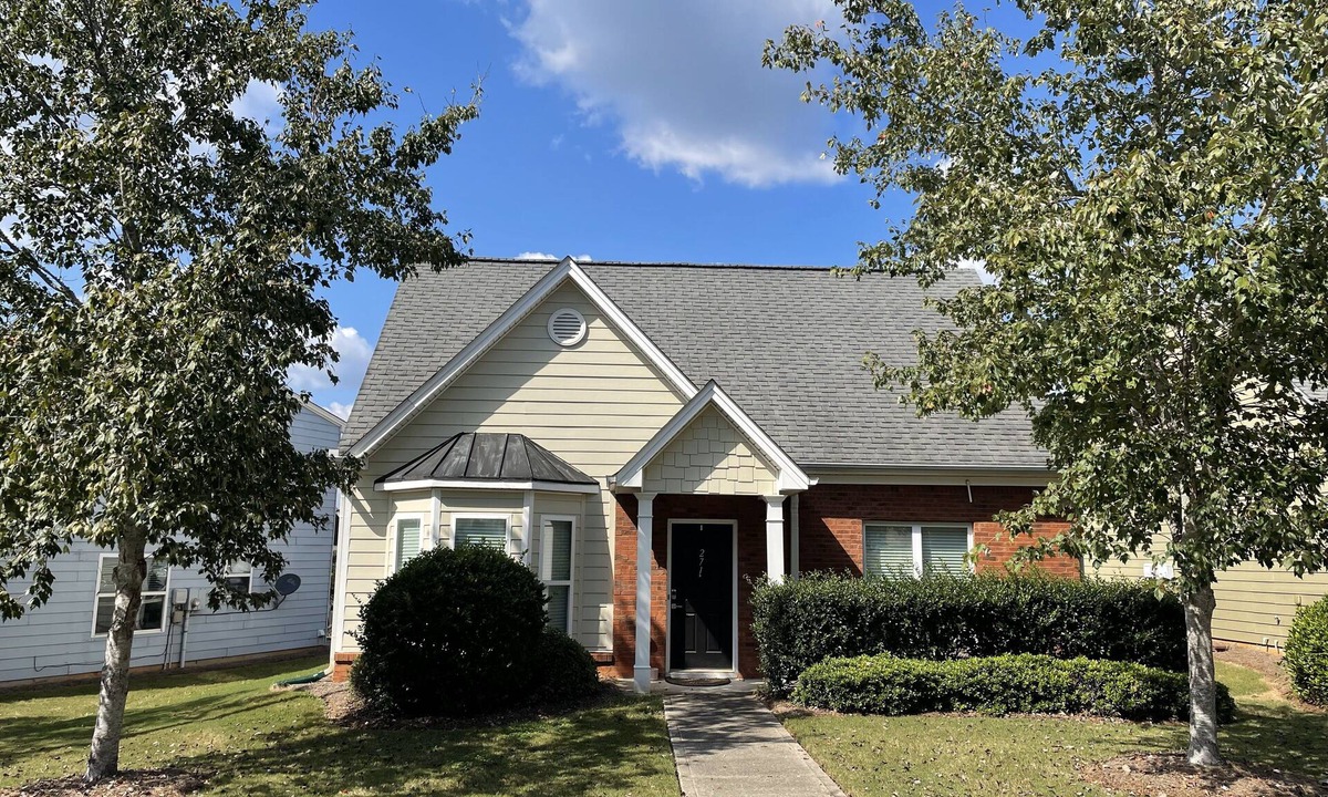 Athens House | 3-bedroom house minutes from Downtown Athens and UGA!