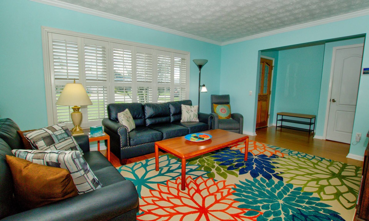 Dolphin's Cove House | 3-bedroom vacation home 14 minutes from St. Johns Town Center