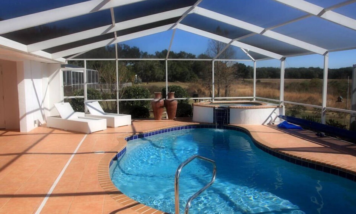 Inverness Villa | 3-bedroom villa with lake view and heated pool