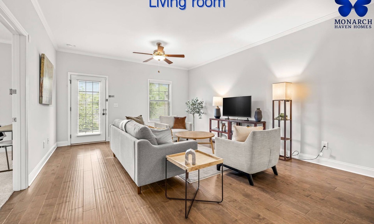 Gainesville House | 3 BR/2.5 BA, Pets OK, Near NGMC, Longer Stays OK, In-Unit W/D