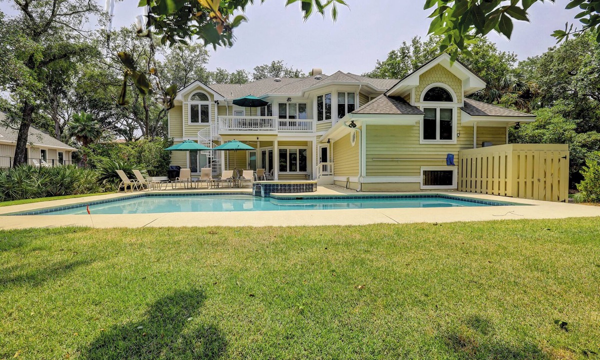 Palmetto Dunes House | 3 Junket- 2nd Row (25 yards) to the Ocean w/LARGE 40' x 22' Private Pool
