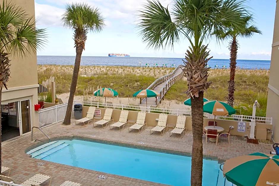 Tybee Island Hotel | 3-Star Hotel ∙ DeSoto Beach Garden Suites