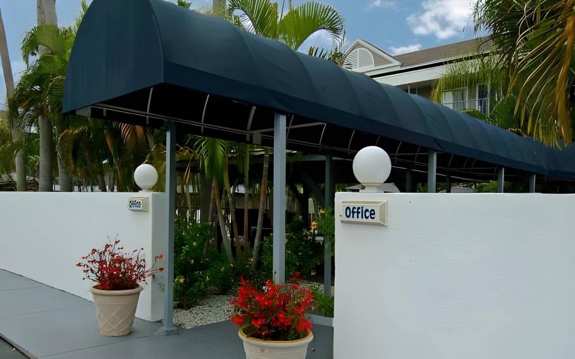 Whitfield Hotel | 30 m² Hotel ∙ 127 guests