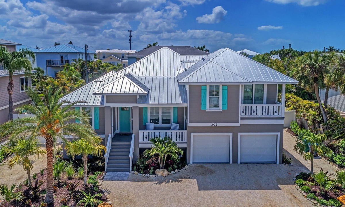Holmes Beach House | 307 65th Street managed by Beach Retreats FL Anna Maria Island