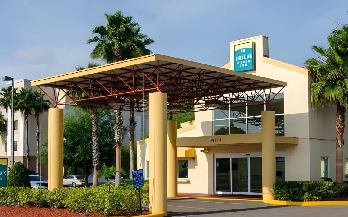 Clearwater Hotel | 31 m² Motel ∙ 4 guests