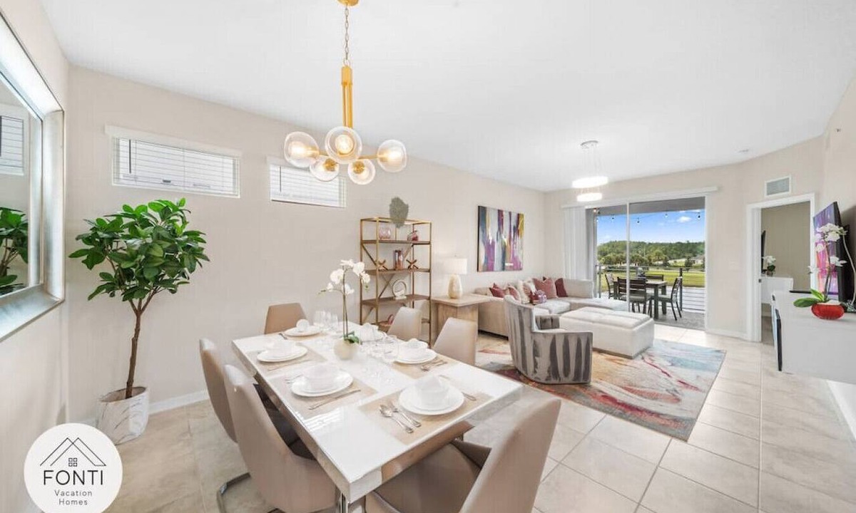 Kissimmee Apartment | 3171-301 Resort Lake View Disney Universal Orlando