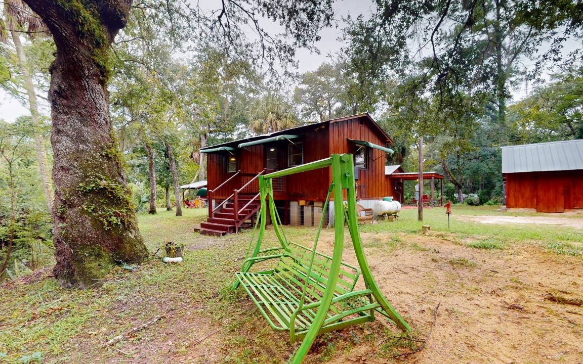 Bronson Cabin | 32 m² Cabin ∙ 1 bedroom ∙ 2 guests