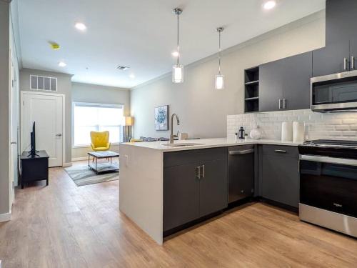 Dunellen Apartment | 329 Modern 1BR Apt Walk to NJT