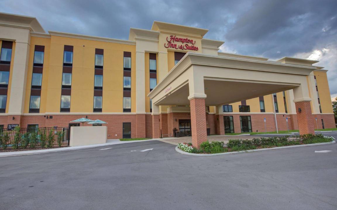 Temple Crest Hotel | 33 m² Hotel ∙ 2 bedrooms ∙ 127 guests