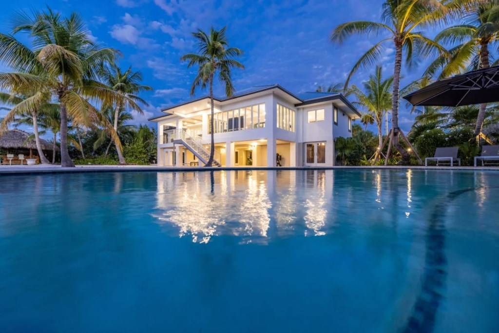 Islamorada House | 350 m² House ∙ 6 bedrooms ∙ 12 guests