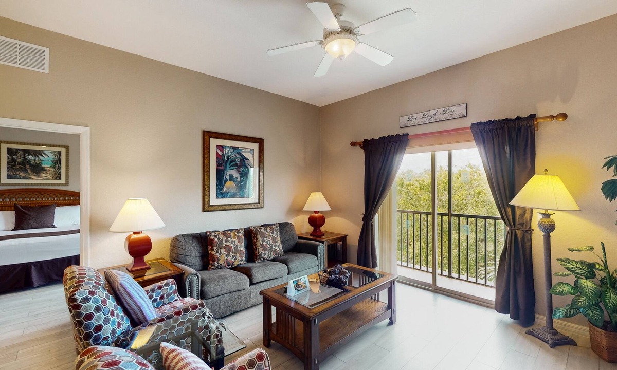 Bahama Bay Condo | 3rd floor condo w/sauna, tennis court, shared pools, gym, balcony