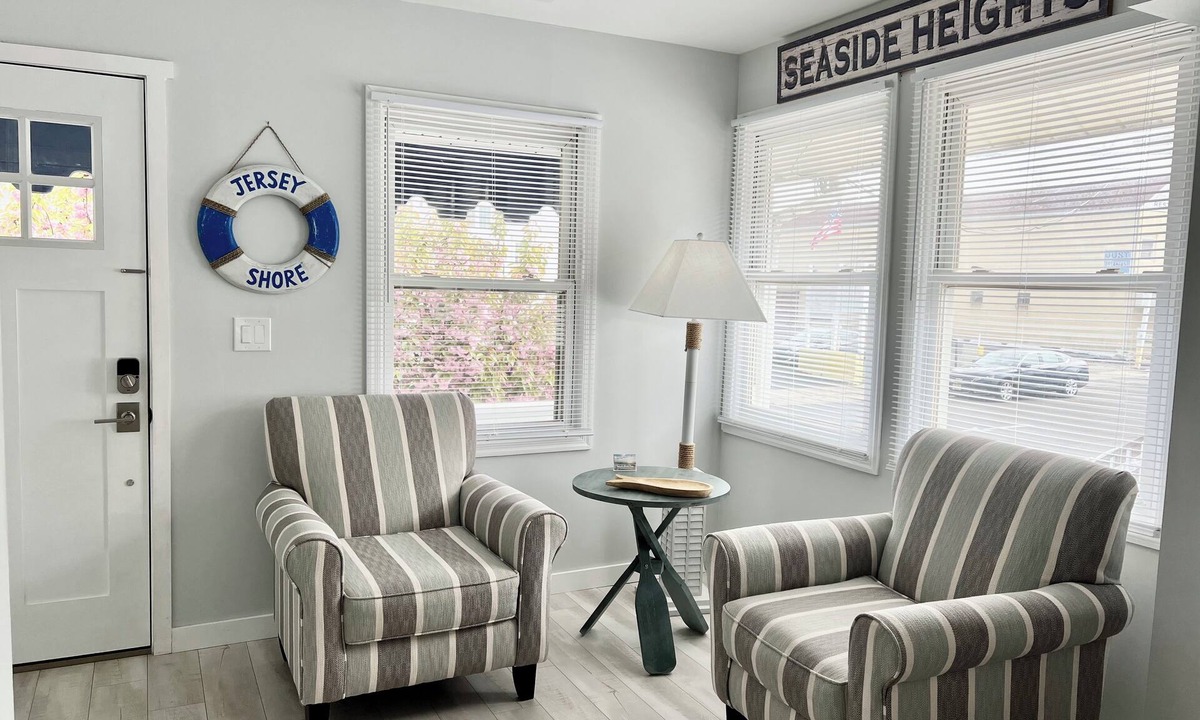 Seaside Heights Apartment | 3rd House to Beach Ocean Block 4 Bedroom w/Parking Webster Beach House