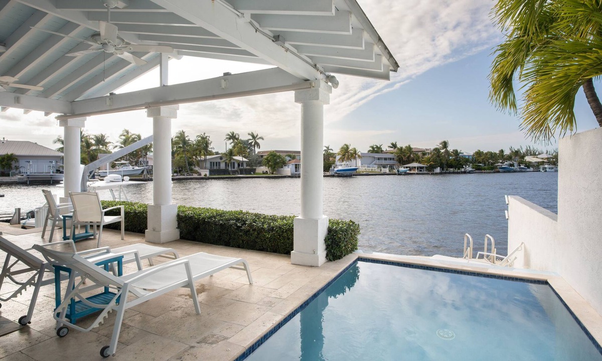 Key West House | 4 Bed House w/Heated Pool and Dock - 4 Min. to Key West