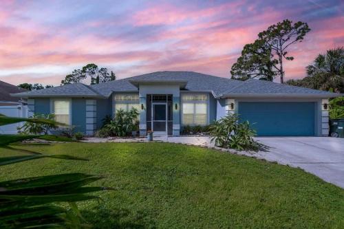 North Port House | 4 BR Heated Private Pool & Lanai