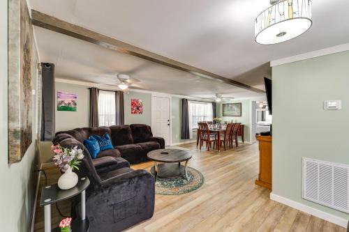 McCormick House | 4 Mi to Savannah River Access: Home w/Fire Pit