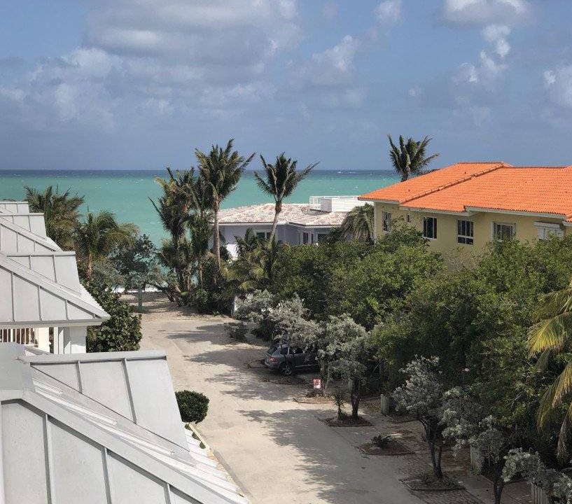North Beach Villa | 418 m² Villa ∙ 4 bedrooms ∙ 8 guests
