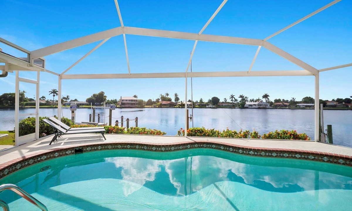 Lochmoor Waterway Estates House | 4530 North Fort Myers Waterfront Home