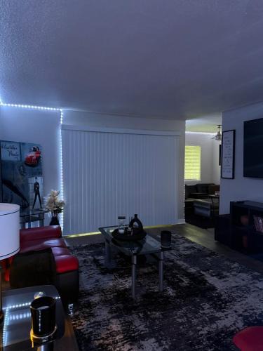Marietta Apartment | 5-Min to The Battery Modern Chill Escape