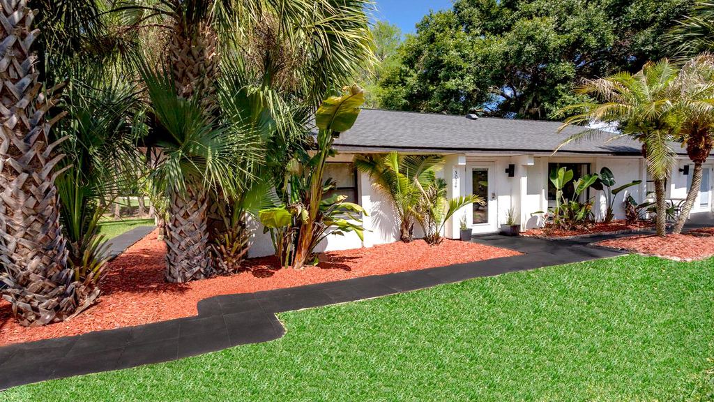 Saddlebrook House | 5 room 2BR/2BA Saddlebrook Golf SPA Villa