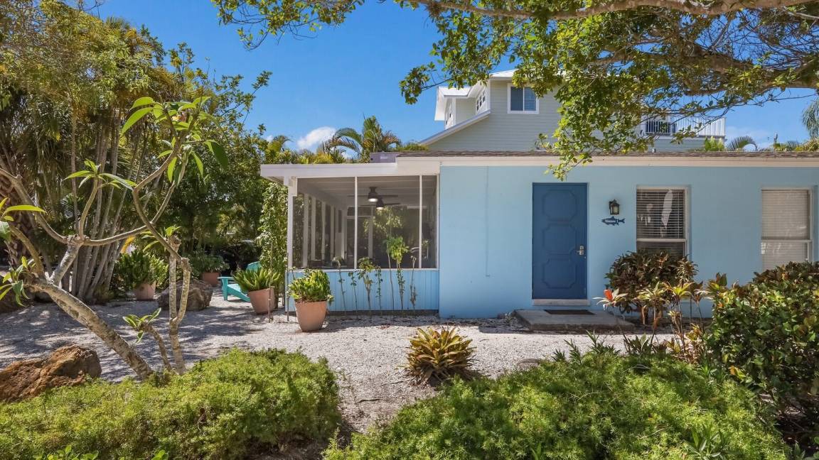 Anna Maria Cottage | 58 m² Cabin ∙ 1 bedroom ∙ 2 guests
