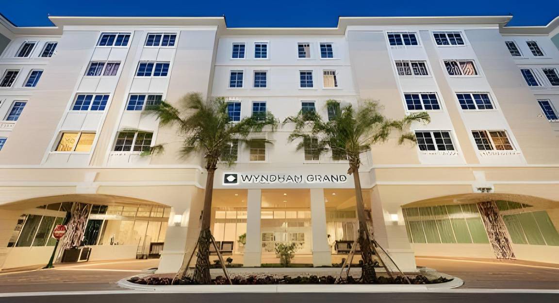 Jupiter Hotel | 60 m² Hotel ∙ 127 guests