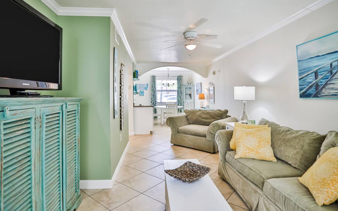 Indian Shores Condo | 68 m² Condo ∙ 1 bedroom ∙ 4 guests