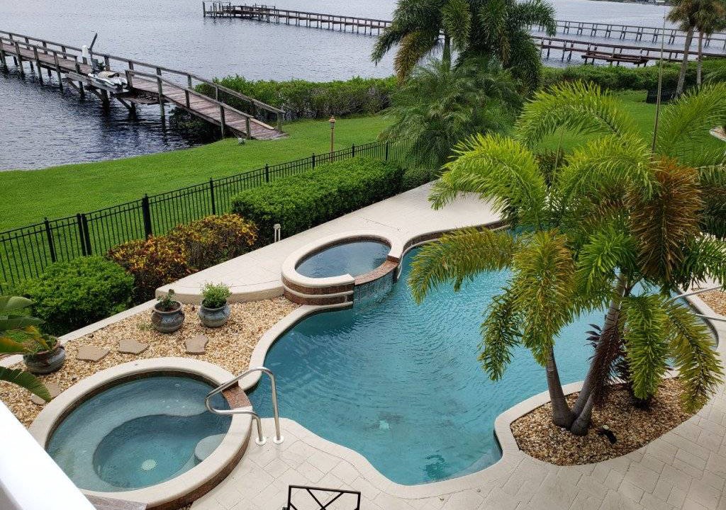 Gulf Cove House | 697 m² House ∙ 5 bedrooms ∙ 12 guests