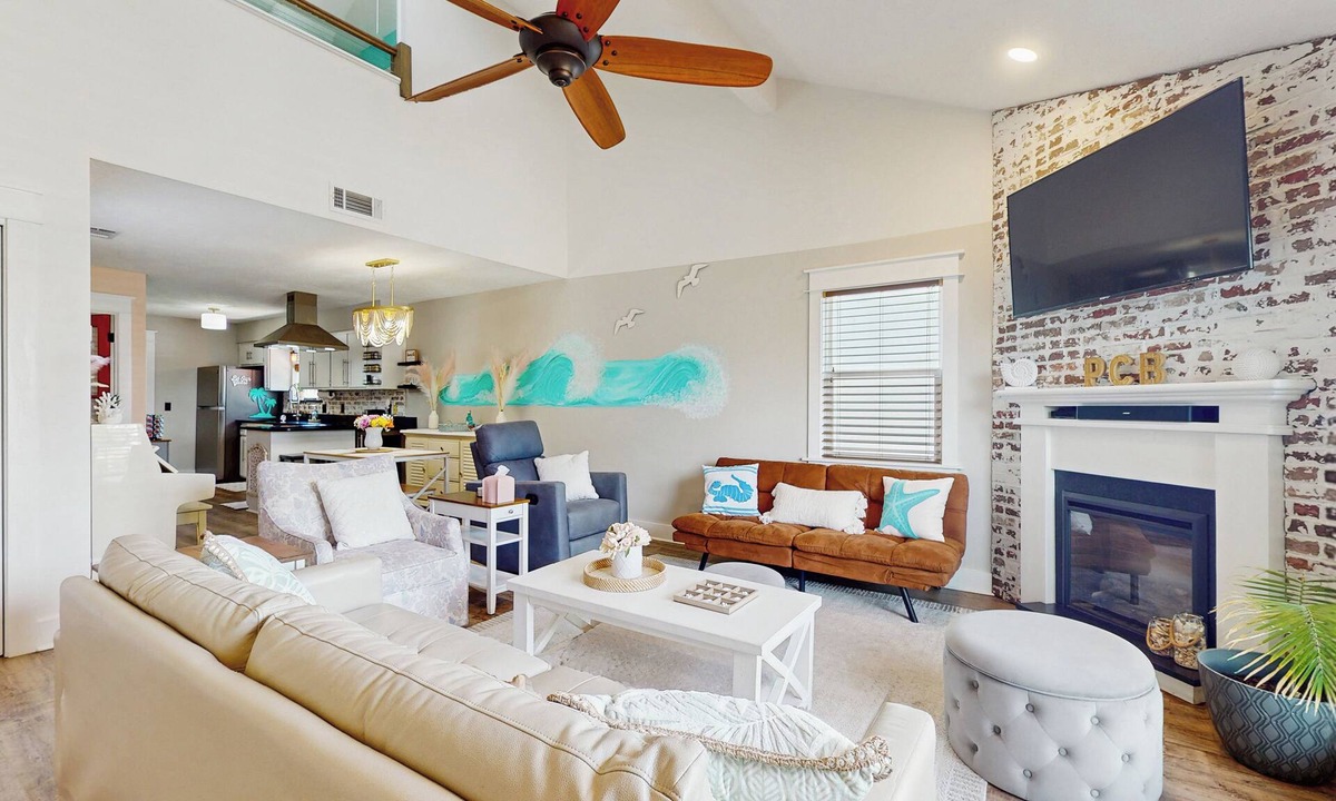 Panama City Condo | 7 Mi to Beach! Panama City Getaway w/Patio