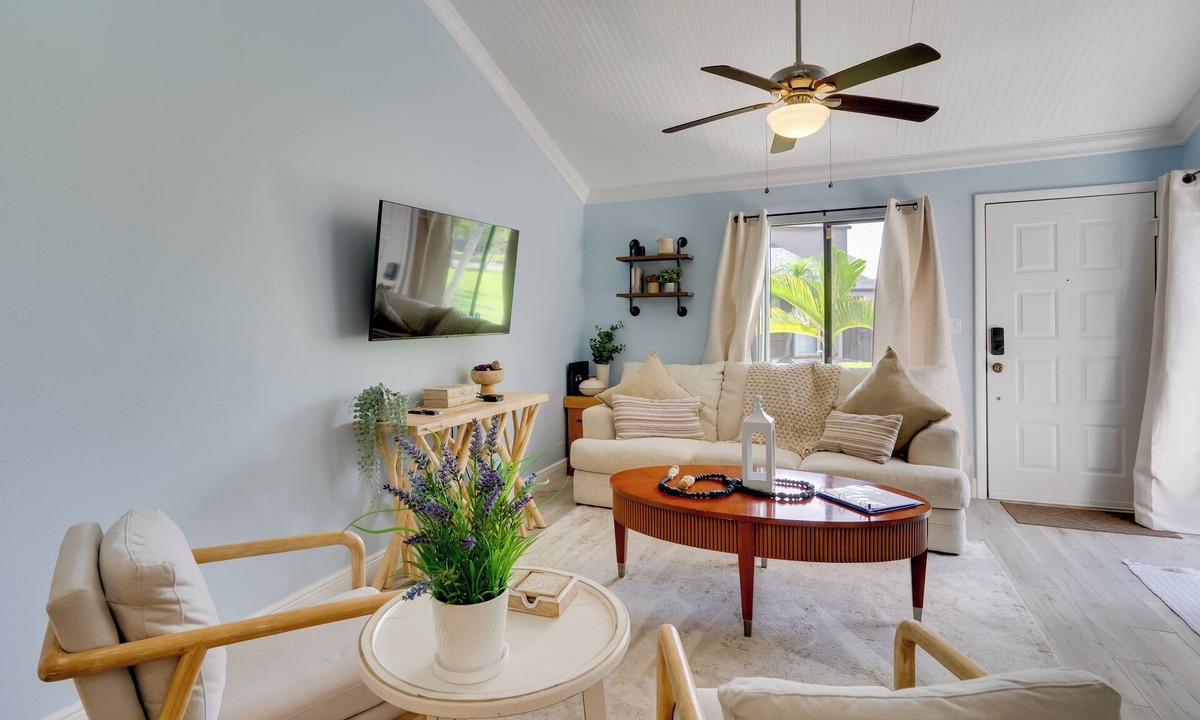 Sandalwood Estates House | 7 Mi to River District & Beach: Fort Myers Retreat